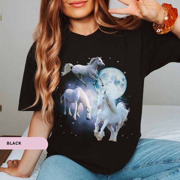 Unbranded Other - Funny Horse Vintage 90s Graphic T-shirt Gift, Retro Party Nature Moon Relax